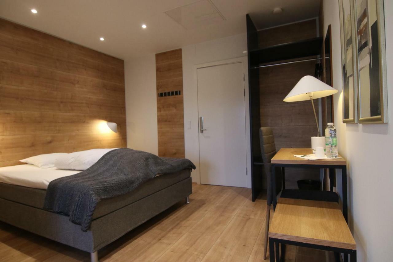 Hotel Lillevang Slagelse Bagian luar foto